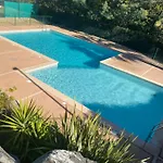 Avec Piscine, Vue Golf A Maxime