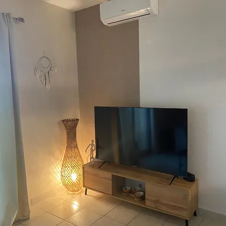 Avec Piscine, Vue Golf A Maxime Daire Sainte-Maxime